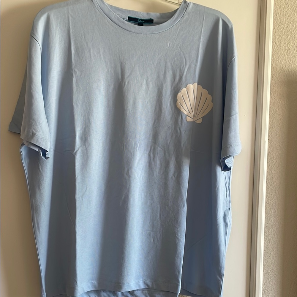 NWT Shore Après Sea Organic Cotton Light Blue Short Sleeved T-shirt Shell Motif